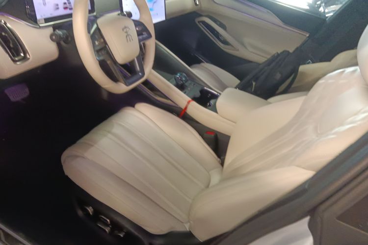 BYD SongL EV 2025 #19 BYD SongL EV 2025 car image #19