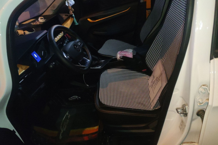 2022 immagine di auto #19