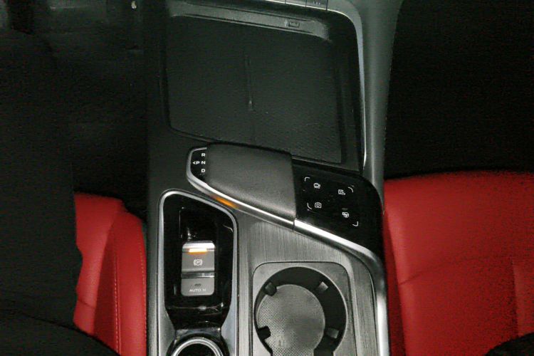 Changan UNI-T 2020 immagine di auto #19