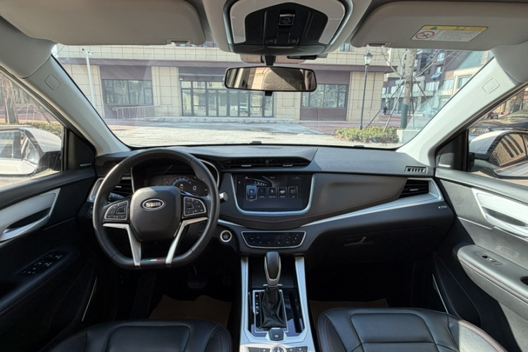 SWM 2020 car image #19