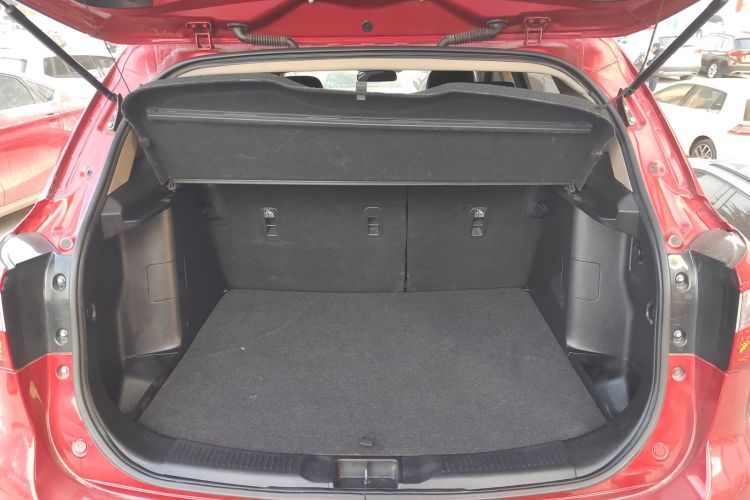 Suzuki S-Cross 2016 immagine di auto #19