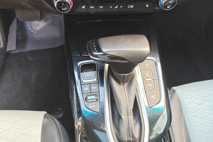 Chevrolet Charm 2021 car image #19