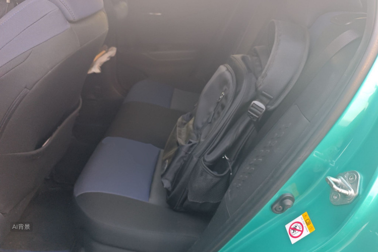 Toyota C-HR 2018 #19 Toyota C-HR 2018 car image #19