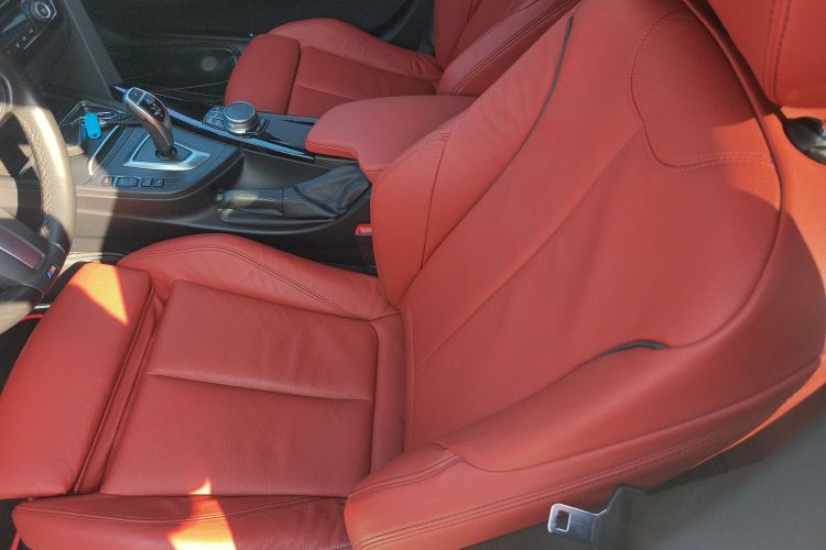 BMW 3 Series GT 2021 car image #19