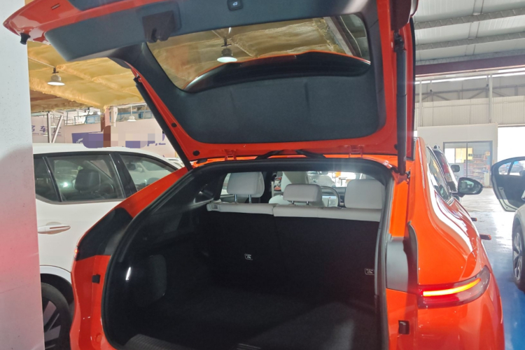 Xpeng G6 2023 immagine di auto #19