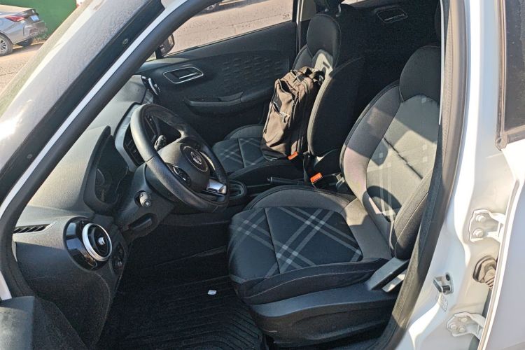 MG 3 2018 car image #19