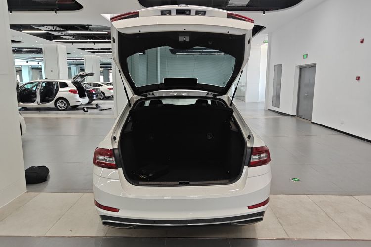 Skoda Octavia 2018 #19 Skoda Octavia 2018 car image #19