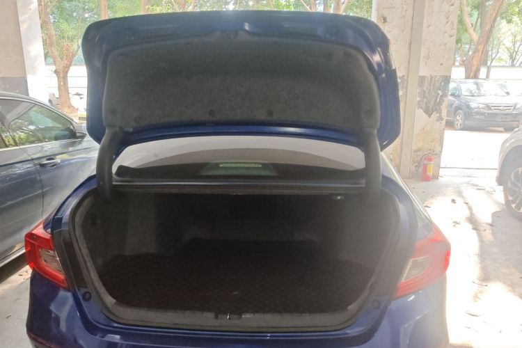 Honda Accord 2020 car image #19