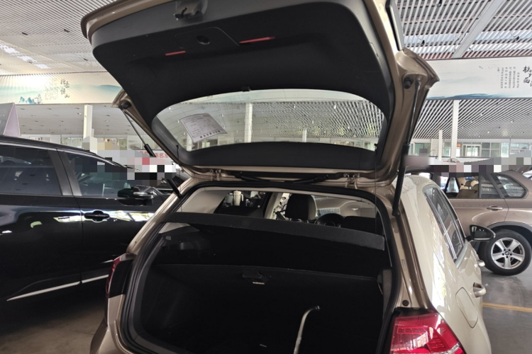 Volkswagen Golf 2016 car image #19
