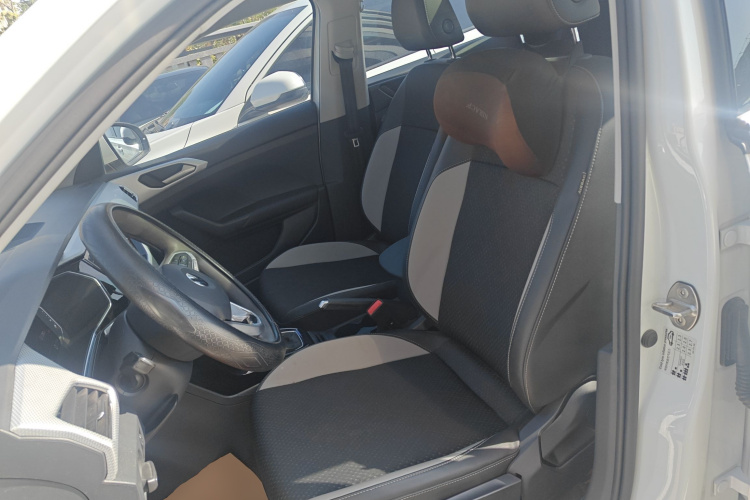 Volkswagen Tacqua 2021 car image #19