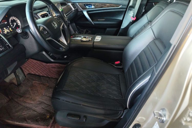 Honda UR-V 2017 #19 Honda UR-V 2017 immagine di auto #19