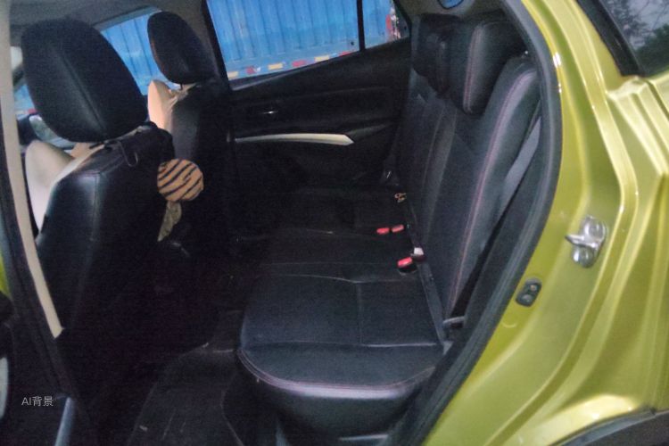 Suzuki S-Cross 2016 صورة سيارة #19