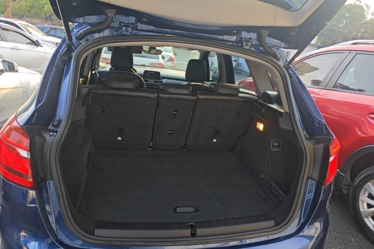 BMW 2 Series Tourer 2017 car image #19