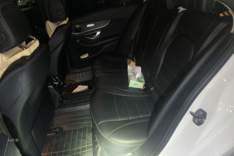 Mercedes-Benz C Class 2019 car image #19