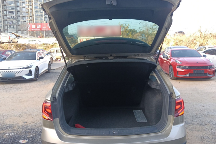 Volkswagen C-Trek 2019 immagine di auto #19