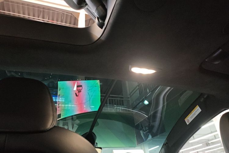 特斯拉 Model X 2023 汽车图片 #19