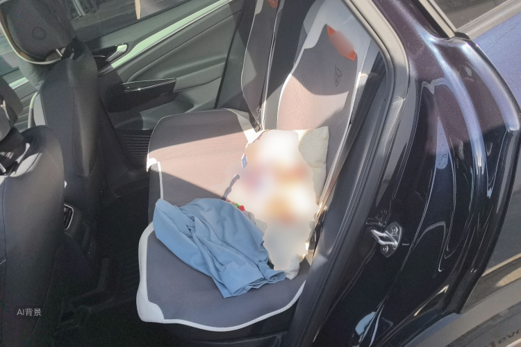 Volkswagen ID.4 Crozz 2023 immagine di auto #19