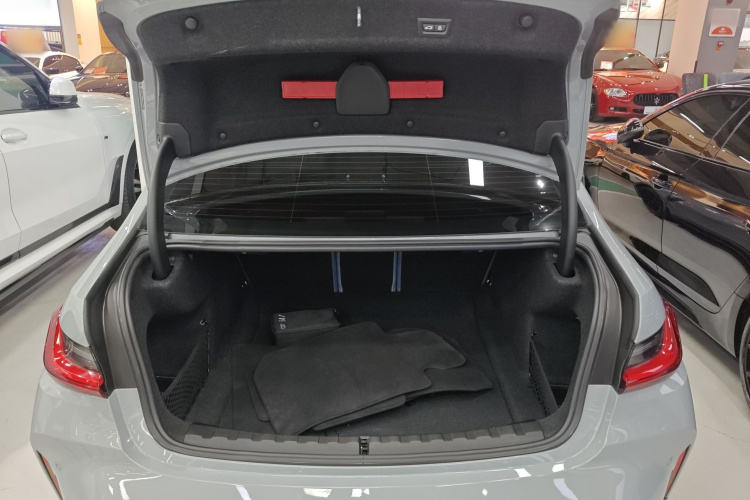 BMW M3 2021 car image #19