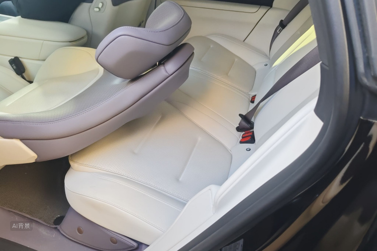 阿维塔 阿维塔12 2024 汽车图片 #19