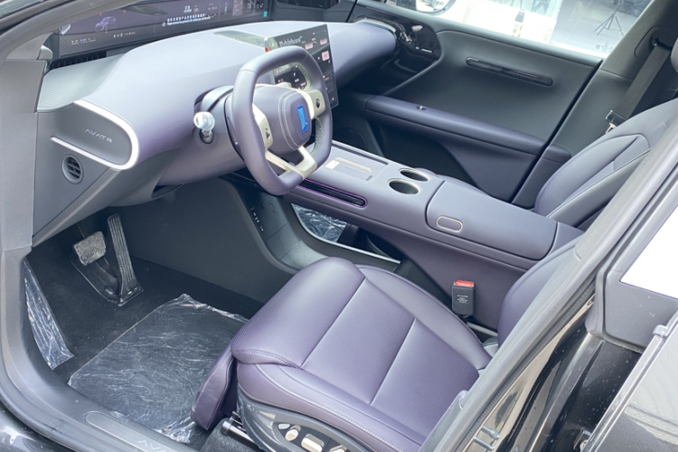 Avatr 07 2025 car image #19