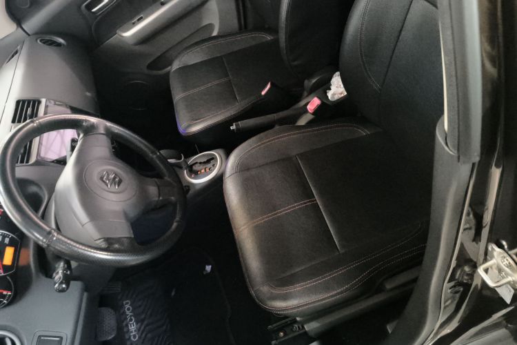 Suzuki Swift 2017 car image #19