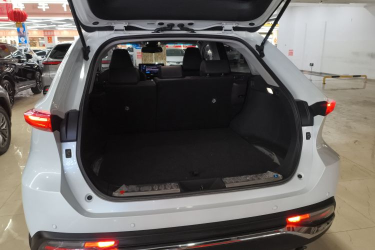 Toyota Harrier 2023 car image #19