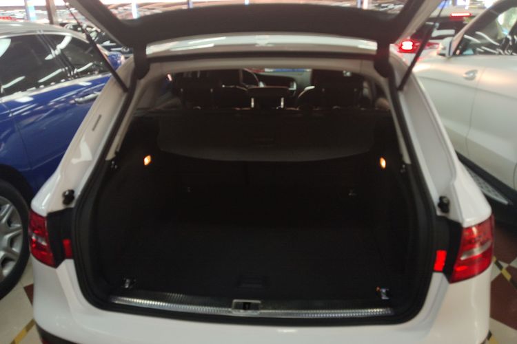 Audi A4 (Imported) 2016 #19 Audi A4 (Imported) 2016 car image #19