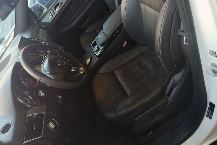 Mercedes-Benz GLE Class 2015 car image #19