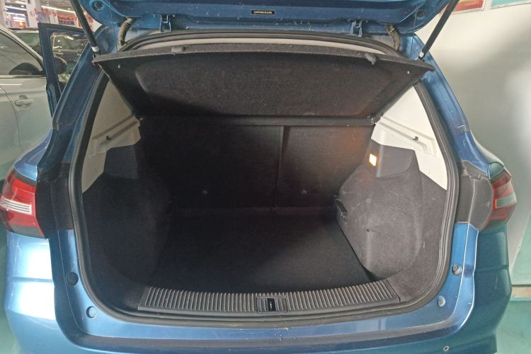 Roewe RX3 2018 изображение автомобиля #19