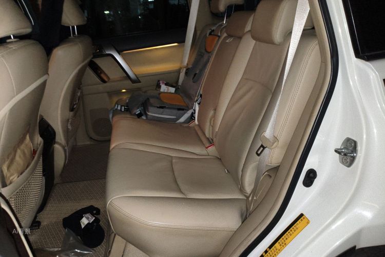 Toyota Land Cruiser Prado 2016 #19 Toyota Land Cruiser Prado 2016 car image #19