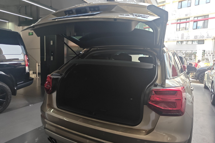 Q2L 2021 #19 Q2L 2021 immagine di auto #19