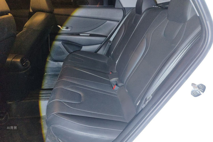 Hyundai Elantra 2022 car image #19