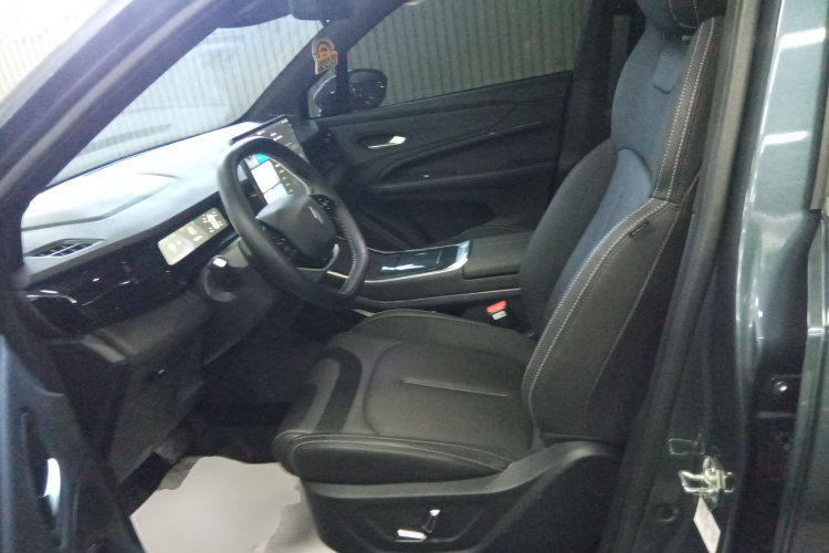 Livan 7 2025 imagen de coche #19