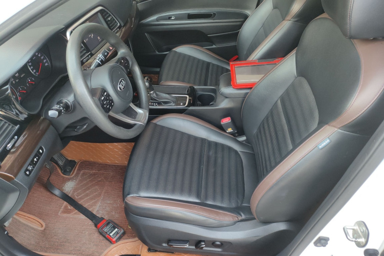 Kia K5 2017 imagen de coche #19