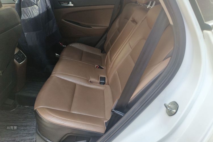 Hyundai Tucson 2016 car image #19