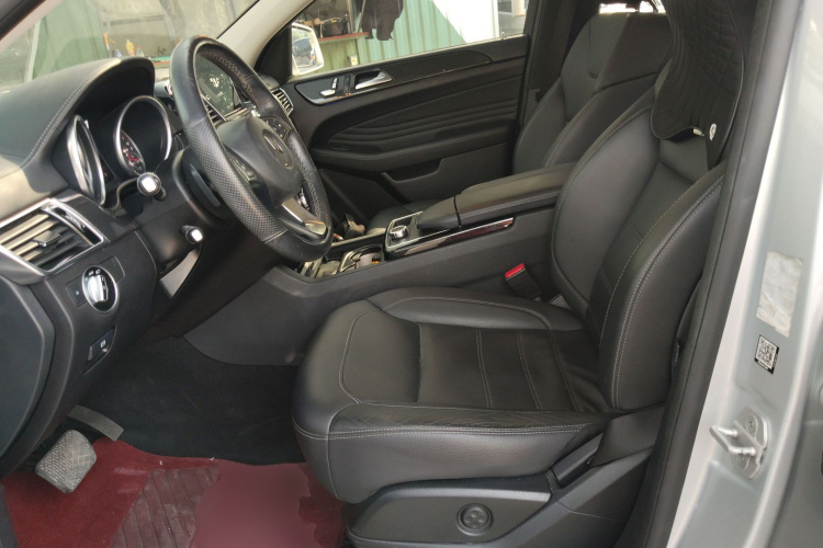 Mercedes-Benz GLE Coupe 2016 #19 Mercedes-Benz GLE Coupe 2016 car image #19
