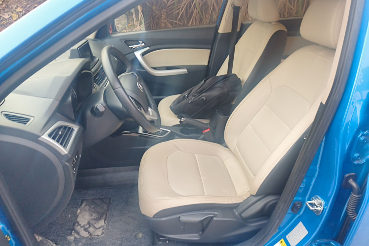 Changan Alsvin V7 2017 #19 Changan Alsvin V7 2017 car image #19