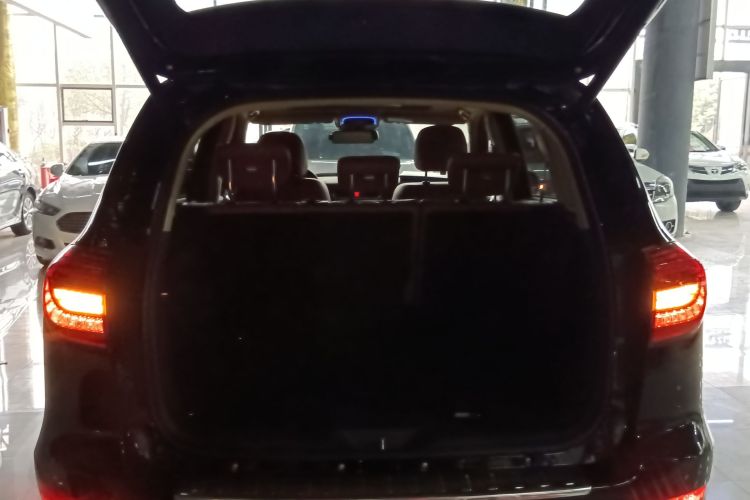 Haval H8 2016 #19 Haval H8 2016 car image #19