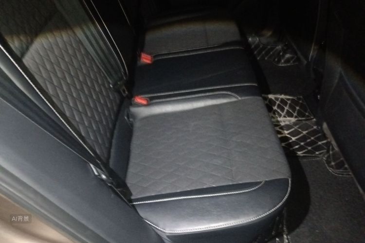 Skoda Karoq 2019 изображение автомобиля #19