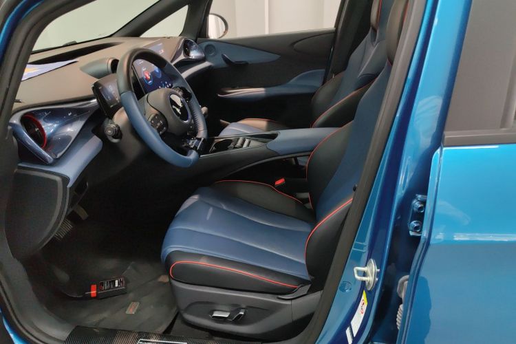 BYD Dolphin 2024 car image #19
