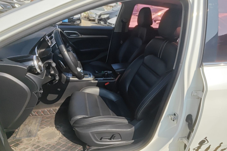 MG 6 2018 car image #19