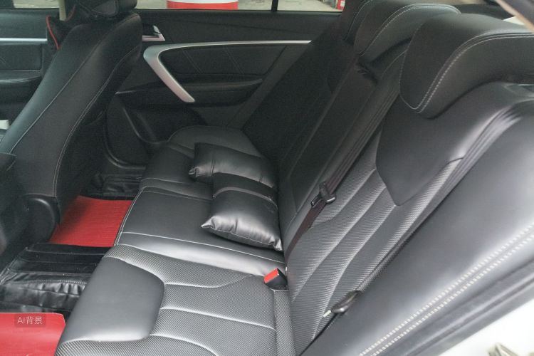 GEELY Emgrand 2017 car image #19