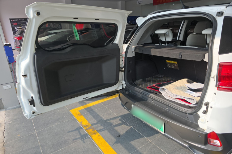 BYD Yuan Pro 2021 car image #19