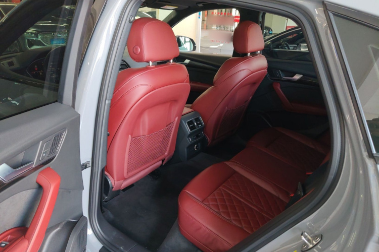 Audi Q5L Sportback 2023 #19 Audi Q5L Sportback 2023 immagine di auto #19