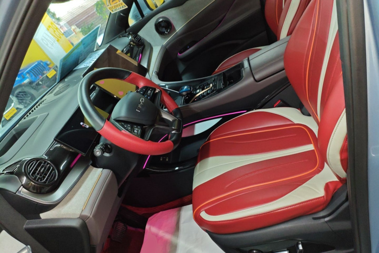 BYD Frigate 07 2023 #19 BYD Frigate 07 2023 car image #19