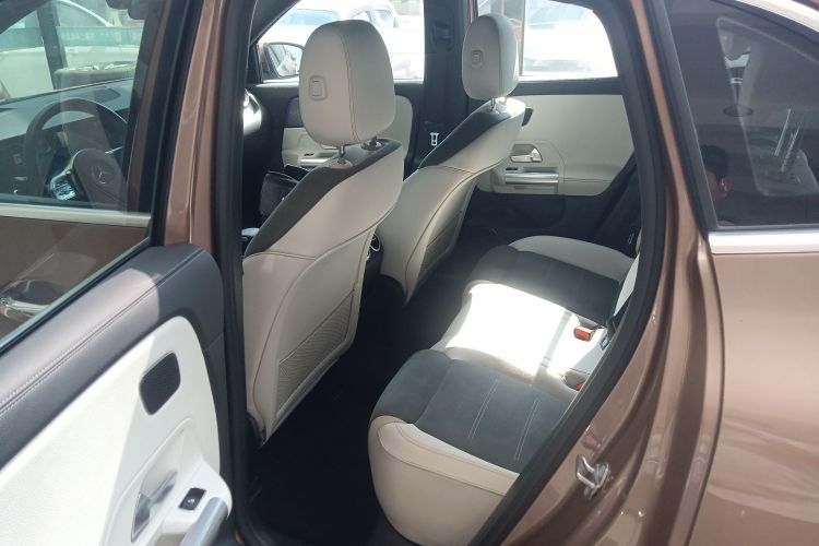 Mercedes-Benz EQA Class 2022 #19 Mercedes-Benz EQA Class 2022 immagine di auto #19