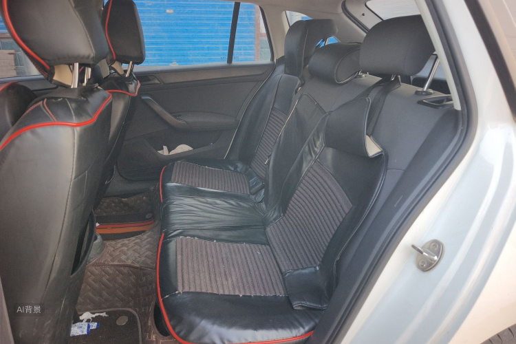 Skoda Rapid Spaceback 2017 car image #19