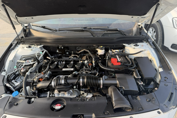 Honda Accord 2022 car image #19