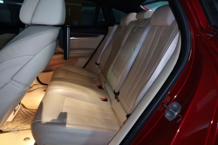 BMW X6 2017 imagem de carro #19