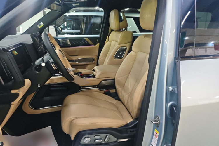 方程豹 豹8 2024 汽车图片 #19